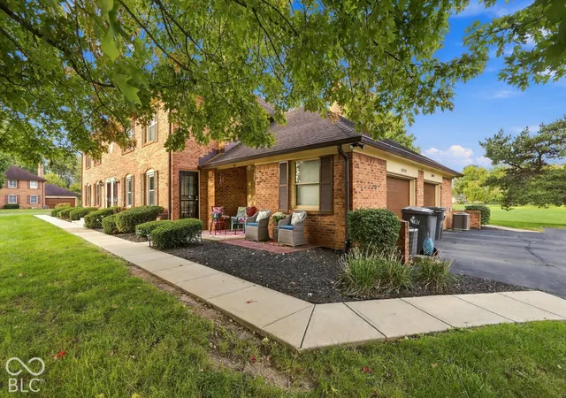 Photo 2 of Condo for sale at 6058 Apache Dr, Indianapolis, IN 46254 | MLS# 22129018 | Listing updated on 2026-10-06