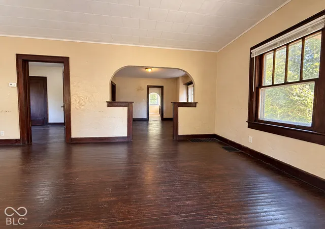 Photo 3 of Single family home for sale at 6844 W Thompson Rd, Indianapolis, IN 46241 | MLS# 22129021 | Listing updated on 2026-09-30