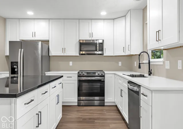 Photo 3 of Single family home for sale at 11890 Sand Crk Blvd, Fishers, IN 46037 | MLS# 22129025 | Listing updated on 2026-09-30