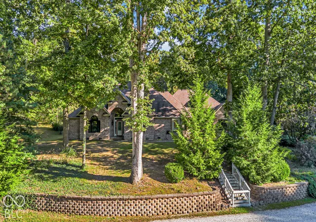 Photo 1 of Single family home for sale at 6545 W Twin Lakes Dr, Martinsville, IN 46151 | MLS# 22129028 | Listing updated on 2026-10-04