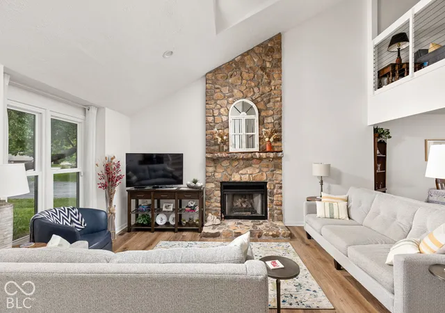 Photo 3 of Condo for sale at 2211 Van Ness Pl, Indianapolis, IN 46240 | MLS# 22129035 | Listing updated on 2026-10-03