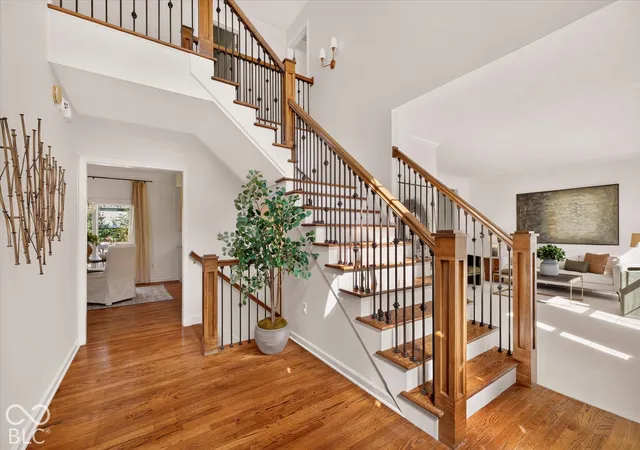 Photo 3 of Single family home for sale at 5786 Gyrfalcon Pl, Carmel, IN 46033 | MLS# 22129040 | Listing updated on 2026-10-08