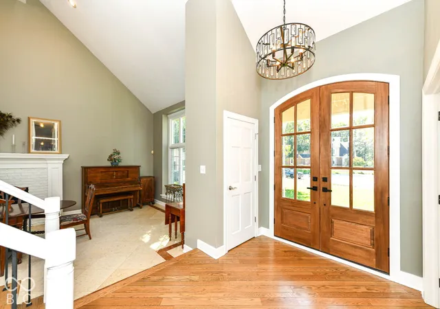 Photo 2 of Single family home for sale at 4950 Limberlost Tr, Carmel, IN 46033 | MLS# 22129045 | Listing updated on 2026-10-01