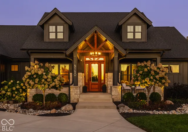 Photo 3 of Single family home for sale at 5150 Melbourne Pl, Zionsville, IN 46077 | MLS# 22129054 | Listing updated on 2026-10-20