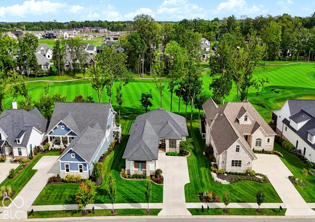 Photo 2 of Single family home for sale at 3685 Olde Well Run, Zionsville, IN 46077 | MLS# 22129076 | Listing updated on 2026-10-01