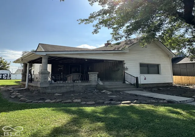 Photo 1 of Single family home for sale at 57 S Belleview Pl, Indianapolis, IN 46222 | MLS# 22129083 | Listing updated on 2026-10-01