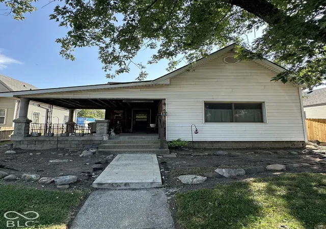 Photo 2 of Single family home for sale at 57 S Belleview Pl, Indianapolis, IN 46222 | MLS# 22129083 | Listing updated on 2026-10-01