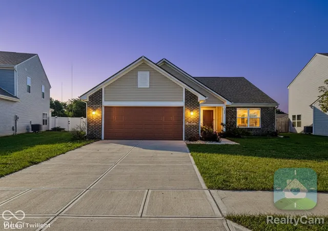 Photo 2 of Single family home for sale at 627 Derek Ln, Trafalgar, IN 46181 | MLS# 22129093 | Listing updated on 2026-10-01