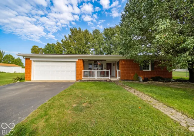 Photo 1 of Single family home for sale at 2672 N 350 West, Anderson, IN 46011 | MLS# 22129096 | Listing updated on 2026-10-08