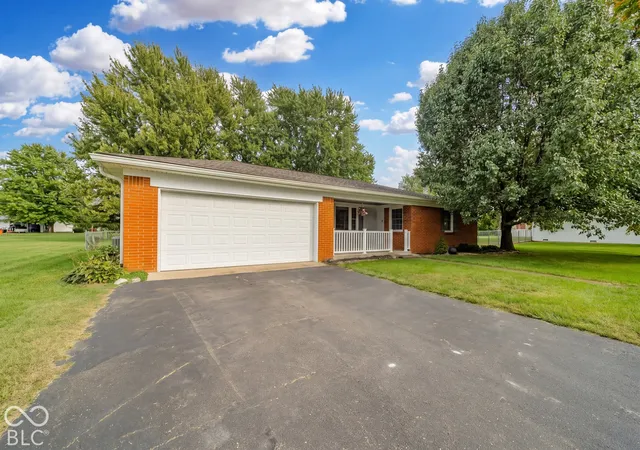 Photo 2 of Single family home for sale at 2672 N 350 West, Anderson, IN 46011 | MLS# 22129096 | Listing updated on 2026-10-08