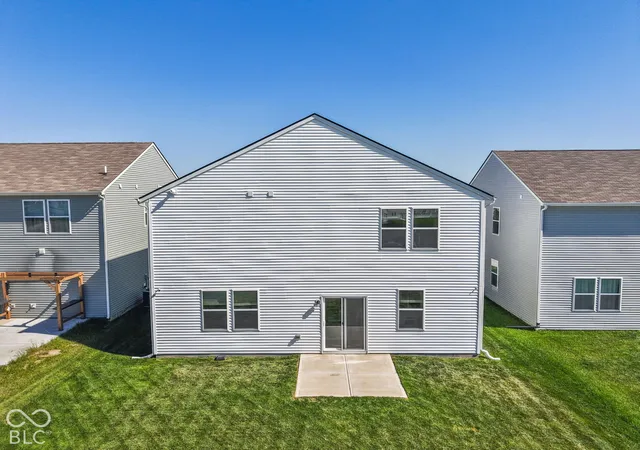 Photo 2 of Single family home for sale at 11547 Kylemore Dr, Indianapolis, IN 46235 | MLS# 22129097 | Listing updated on 2026-10-01