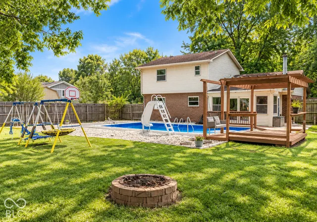 Photo 3 of Sale Pending at 7209 Hearthstone Way, Indianapolis, IN 46227 | MLS# 22129099 | Listing updated on 2026-10-07