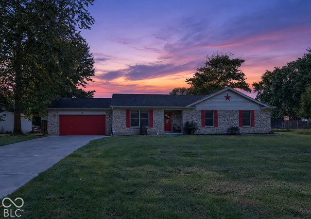 Photo 2 of Single family home for sale at 287 Big Horn Ln, Seymour, IN 47274 | MLS# 22129100 | Listing updated on 2026-10-02