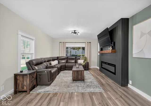 Photo 3 of Single family home for sale at 104 S Blake St, Sheridan, IN 46069 | MLS# 22129103 | Listing updated on 2026-10-01