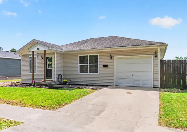 Photo 3 of Single family home for sale at 308 S Preston St, Crothersville, IN 47229 | MLS# 22129107 | Listing updated on 2026-10-01