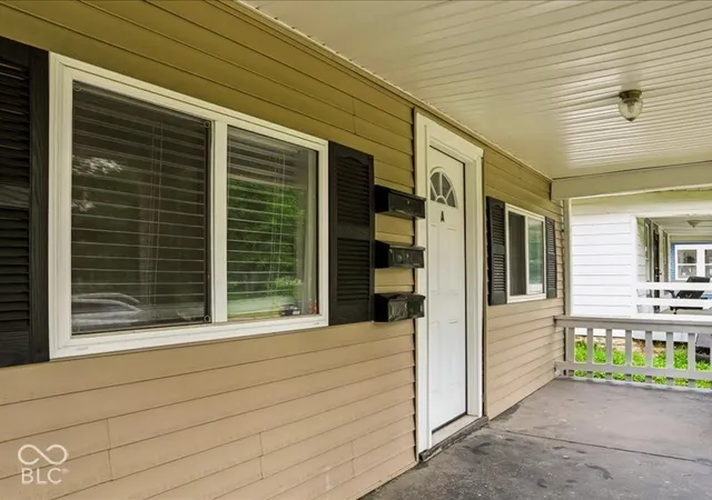 Photo 1 of House for sale at 713 W 32nd Street, Indianapolis, IN 46208 | MLS# 22129108 | Listing updated on 2026-10-07