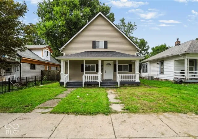 Photo 2 of Multi family home for sale at 713 W 32nd Street, Indianapolis, IN 46208 | MLS# 22129108 | Listing updated on 2026-10-08