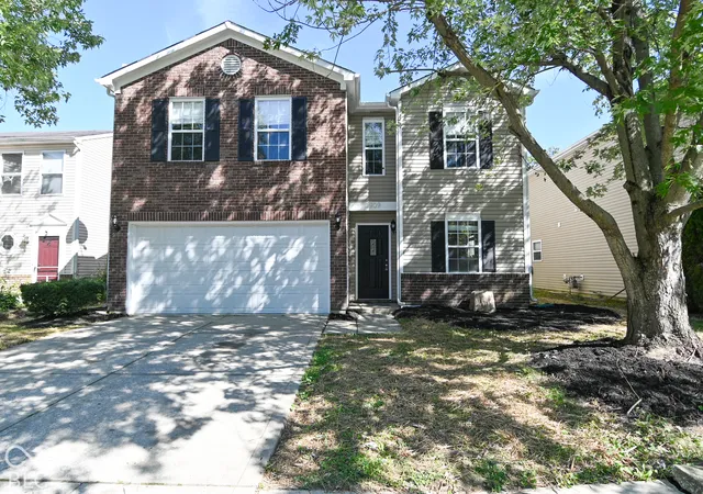 Photo 1 of Single family home for sale at 1909 Southernwood Ln, Indianapolis, IN 46231 | MLS# 22129118 | Listing updated on 2026-10-01