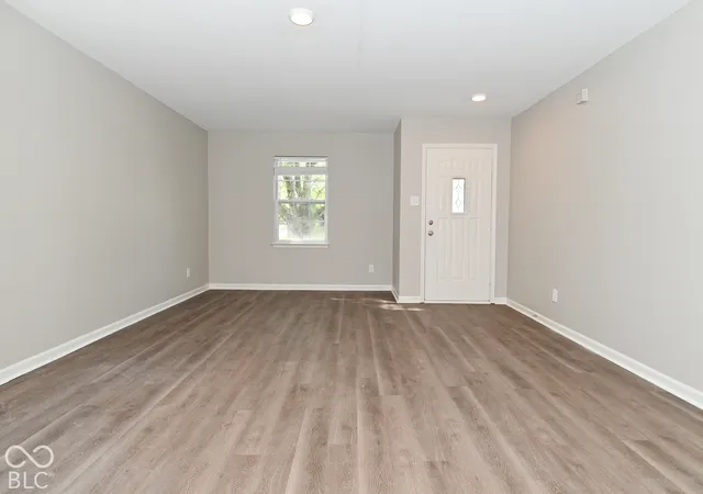 Photo 3 of Single family home for sale at 1909 Southernwood Ln, Indianapolis, IN 46231 | MLS# 22129118 | Listing updated on 2026-10-01