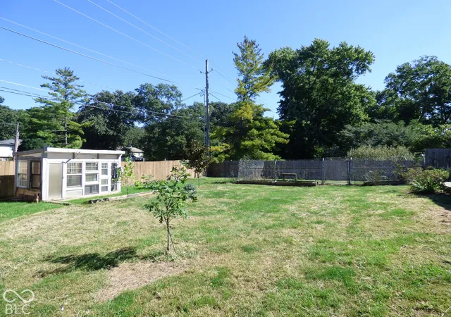 Photo 41 of Single family home for sale at 7053 Grosvenor Pl, Indianapolis, IN 46220 | MLS# 22129119 | Listing updated on 2026-10-06