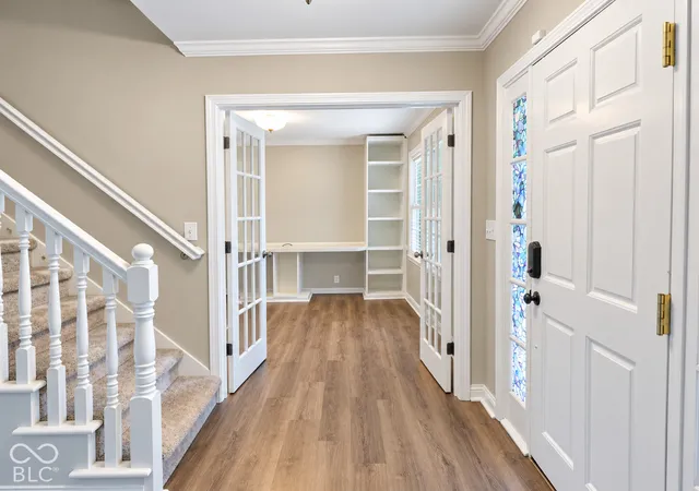 Photo 4 of Single family home for sale at 7053 Grosvenor Pl, Indianapolis, IN 46220 | MLS# 22129119 | Listing updated on 2026-10-06