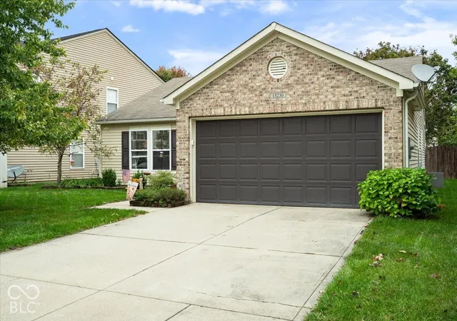 Photo 2 of Sale Pending at 15230 Beam St, Noblesville, IN 46060 | MLS# 22129121 | Listing updated on 2026-10-08