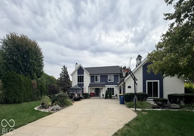 Single family home for sale at 4684 Allen Dr, Carmel, IN 46033 | MLS# 22129122