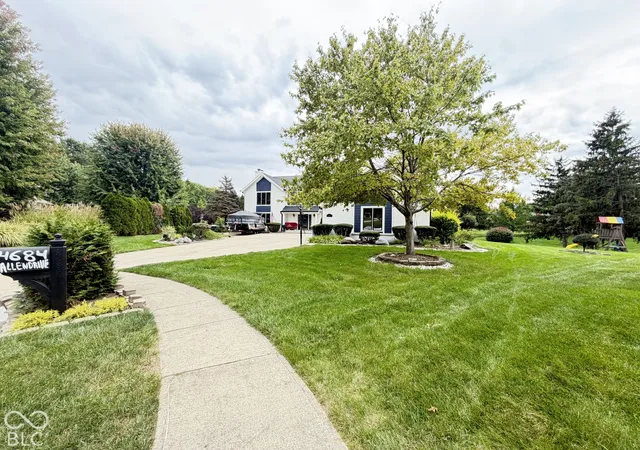 Photo 1 of Single family home for sale at 4684 Allen Dr, Carmel, IN 46033 | MLS# 22129122 | Listing updated on 2026-10-01