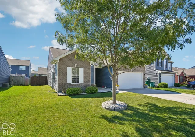 Photo 3 of Single family home for sale at 2945 W Calimanco Ln, Monrovia, IN 46157 | MLS# 22129127 | Listing updated on 2026-10-06