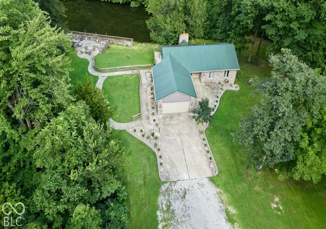 Single family home for sale at 8900 Is Pond Rd, Quincy, IN 47456 | MLS# 22129134