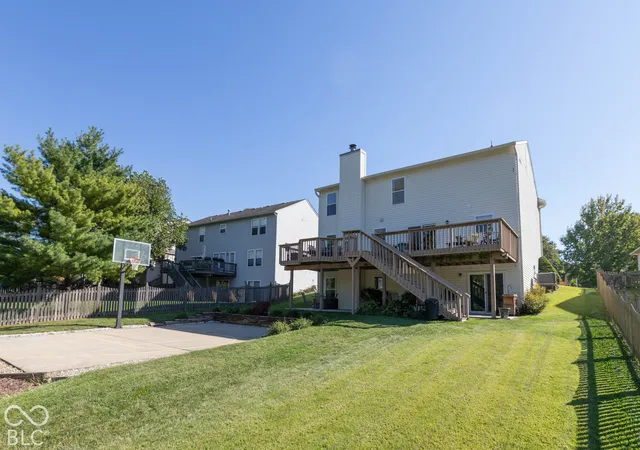 Photo 2 of Sale Pending at 2426 Manita Dr, Indianapolis, IN 46234 | MLS# 22129138 | Listing updated on 2026-10-05