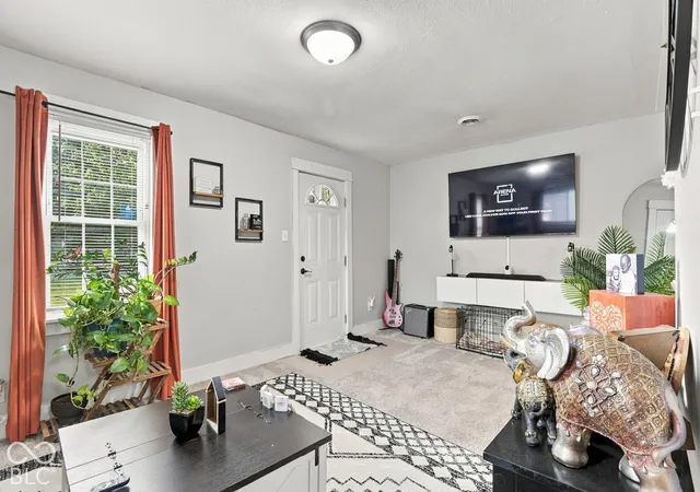 Photo 4 of Single family home for sale at 1829 N Routiers Ave, Indianapolis, IN 46219 | MLS# 22129141 | Listing updated on 2026-10-02