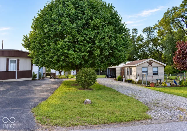 Photo 3 of Land for sale at 916 S Pleasant St, Edinburgh, IN 46124 | MLS# 22129153 | Listing updated on 2026-10-07