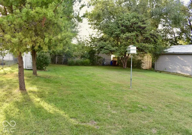 Photo 4 of Land for sale at 916 S Pleasant St, Edinburgh, IN 46124 | MLS# 22129153 | Listing updated on 2026-10-07