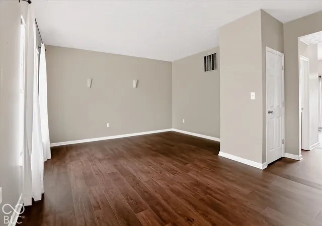 Photo 3 of Single family home for sale at 16450 Clarks Hl Way, Westfield, IN 46074 | MLS# 22129157 | Listing updated on 2026-10-01