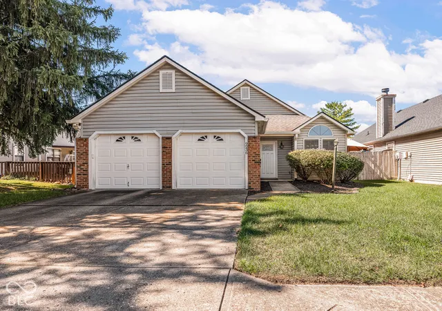 Single family home for sale at 9236 Steeplechase Dr, Indianapolis, IN 46250 | MLS# 22129176