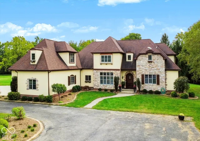 Photo 1 of Single family home for sale at 18300 Deshane Ave, Noblesville, IN 46060 | MLS# 22129184 | Listing updated on 2026-10-05
