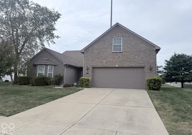 Photo 1 of Single family home for sale at 2204 Bluewing Rd, Greenwood, IN 46143 | MLS# 22129196 | Listing updated on 2026-10-01