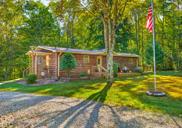 Photo 2 of Manufactured home for sale at 2459 Amy Ln, Nashville, IN 47448 | MLS# 22129213 | Listing updated on 2026-10-08