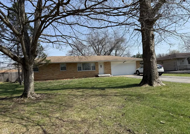 Photo 1 of Single family home for sale at 7109 Chandler Dr, Indianapolis, IN 46217 | MLS# 22129214 | Listing updated on 2026-10-01