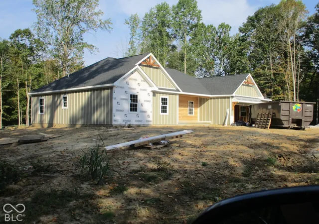 Photo 1 of Single family home for sale at 00 Maple St, Crawfordsville, IN 47933 | MLS# 22129232 | Listing updated on 2026-10-01