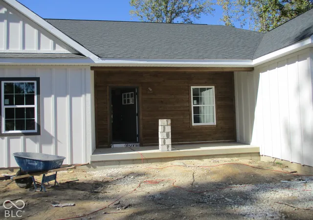 Photo 3 of Single family home for sale at 00 Maple St, Crawfordsville, IN 47933 | MLS# 22129232 | Listing updated on 2026-10-08