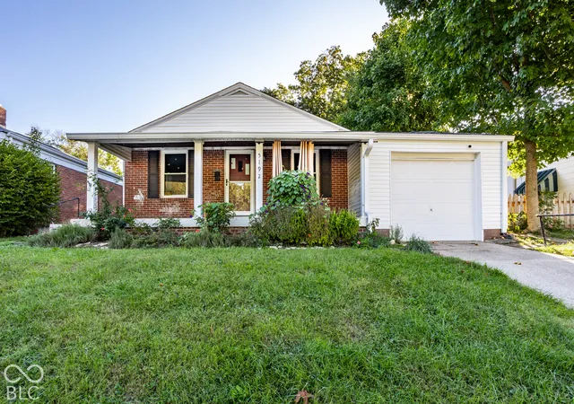 Single family home for sale at 5192 Atherton S Dr, Indianapolis, IN 46219 | MLS# 22129256