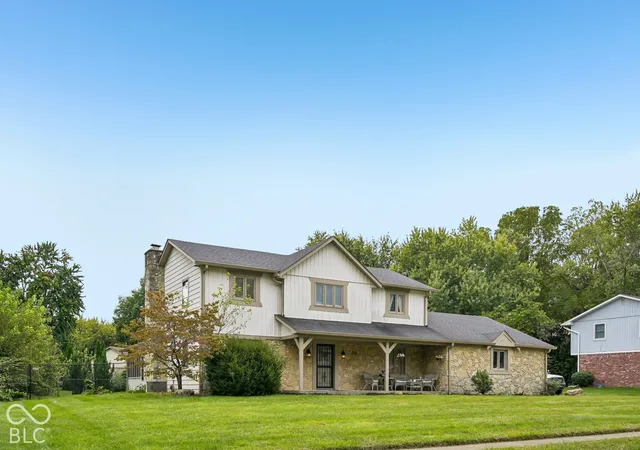 Photo 3 of Single family home for sale at 3715 Chadwick Dr, Carmel, IN 46033 | MLS# 22129260 | Listing updated on 2026-10-06