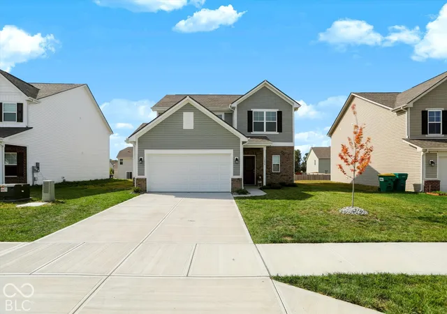 Single family home for sale at 1298 Galaxy Ln, Danville, IN 46122 | MLS# 22129262