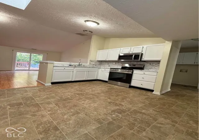 Photo 3 of Single family home for sale at 3816 Cologne Ct, Indianapolis, IN 46228 | MLS# 22129267 | Listing updated on 2026-10-06