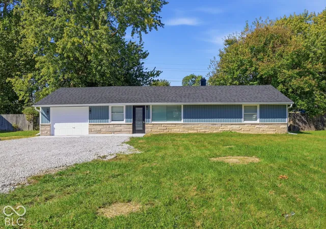 Photo 1 of Sale Pending at 3018 Elmhurst Dr, Indianapolis, IN 46226 | MLS# 22129286 | Listing updated on 2026-10-08