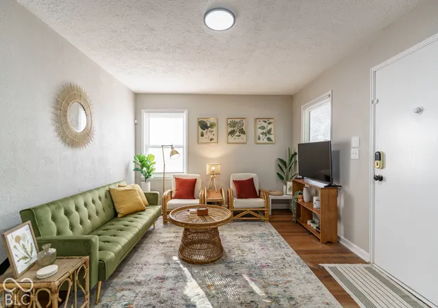 Photo 4 of Single family home for sale at 4658 Farrington, Indianapolis, IN 46201 | MLS# 22129289 | Listing updated on 2026-10-03