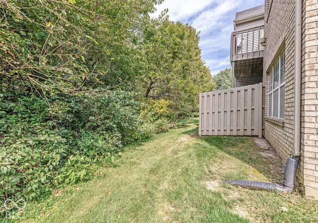 Photo 4 of Condo for sale at 3724 Magenta Ln #3, Indianapolis, IN 46214 | MLS# 22129290 | Listing updated on 2026-10-04