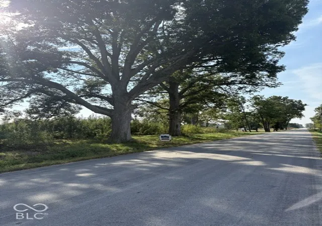 Photo 1 of Land for sale at 1707 E County Rd 1025 N, Pittsboro, IN 46167 | MLS# 22129296 | Listing updated on 2026-10-01